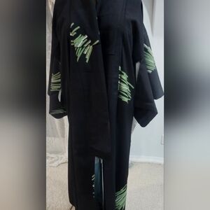 MODER Design Black and Green Women's KIMONO